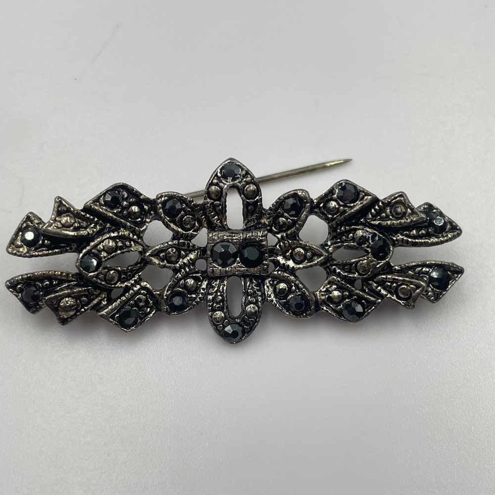 Vintage Antique Style Pewter Tone Black Rhinestone Filigree Bar Brooch Pin Retro